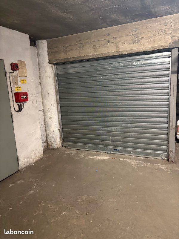 Garage double box (Marseille 7e Secteur Tellène) · 80 000 €