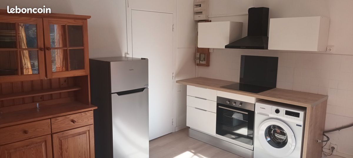 Appartement 2 pièces 30 m² · à Saint-Étienne · 30 m² · 445 €/mois
