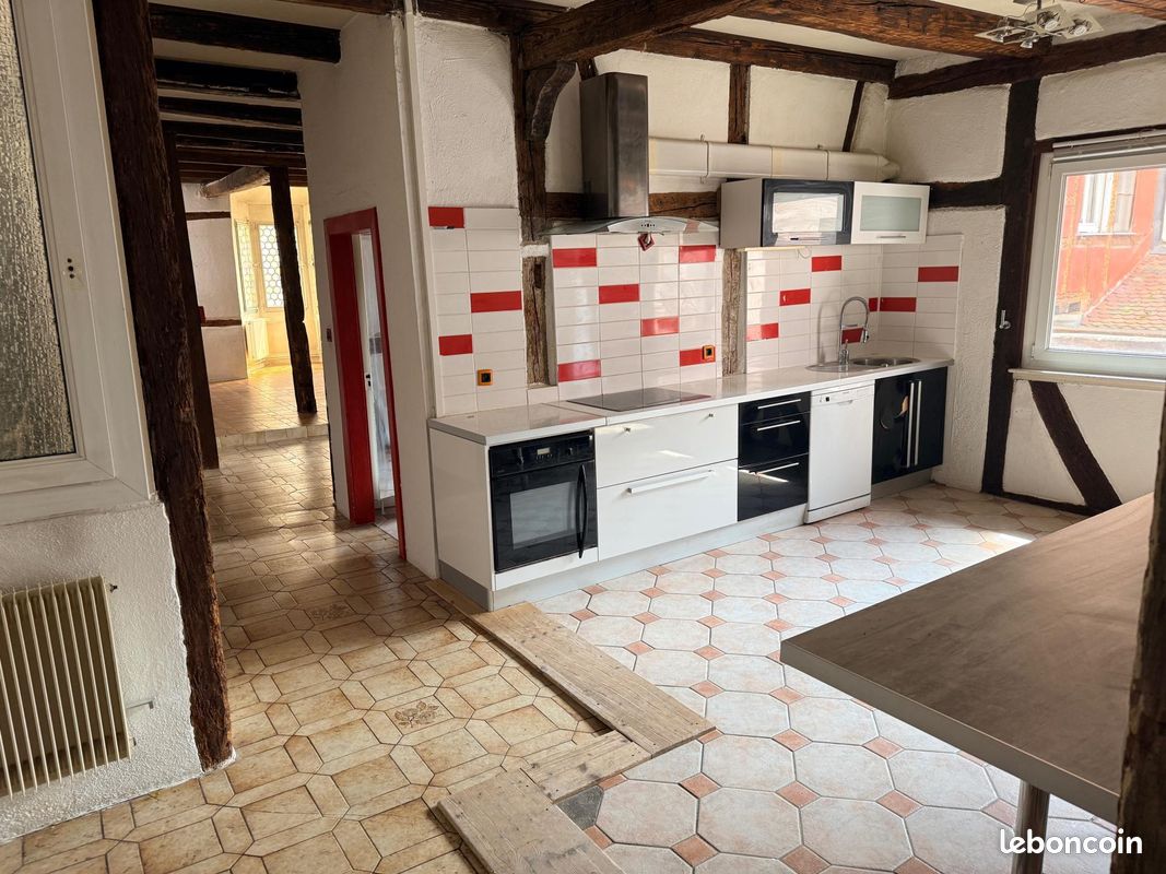 Appartement 8 pièces 158 m² · à Colmar · 158 m² · 215 000 €