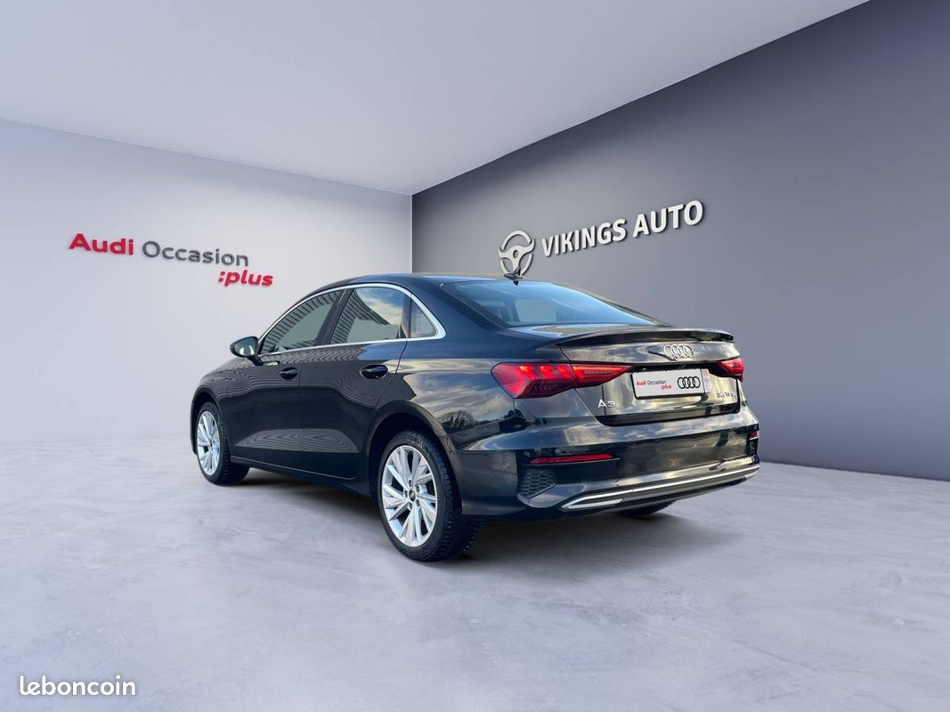 AUDI A3 Berline 35 TFSI Mild Hybrid 150 S tronic 7 Design Luxe (image 3)