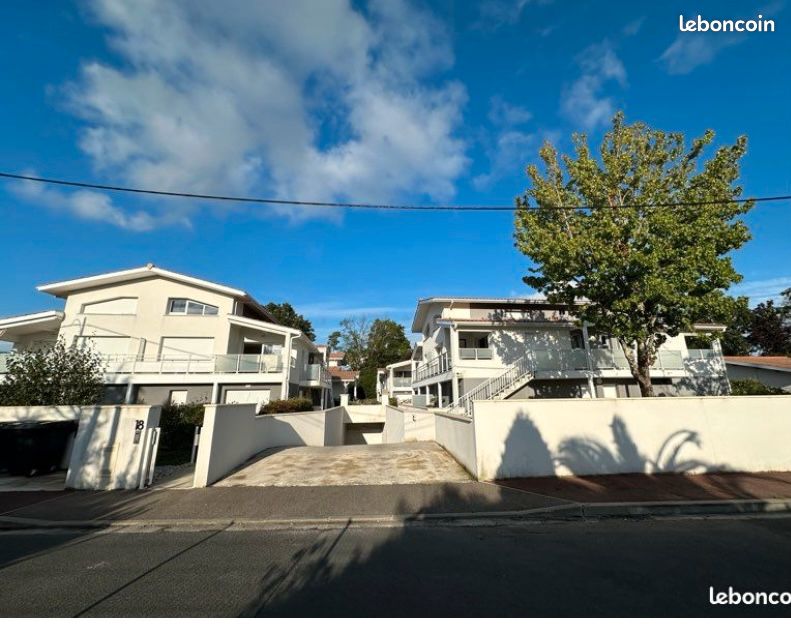 Appartement 3 pièces 65 m² · à Pessac · 65 m² · 295 000 €