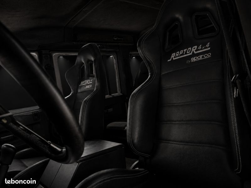 Land-rover DEFENDER 110 CREW CAB SE (image 6)