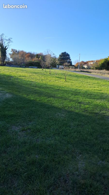 Terrain à vendre · à Saint-Sulpice-sur-Lèze · 139 000 €