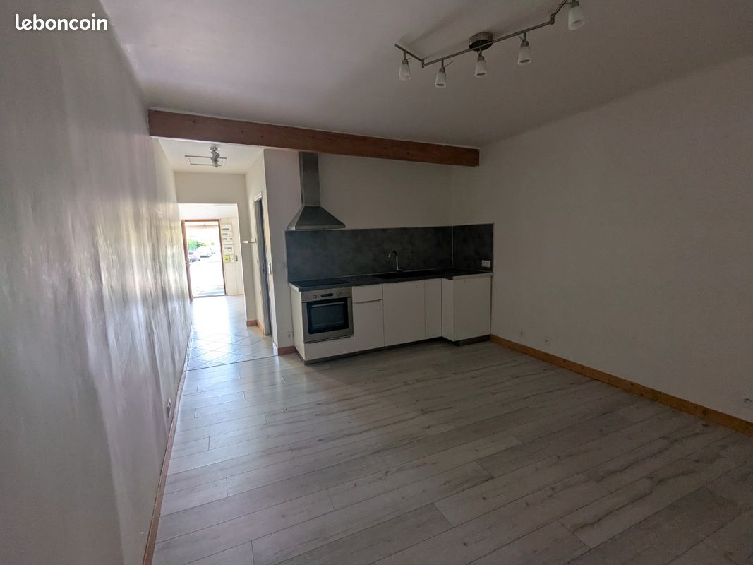 Maison 2 pièces 38 m² · à Vinon-sur-Verdon · 38 m² · 600 €/mois