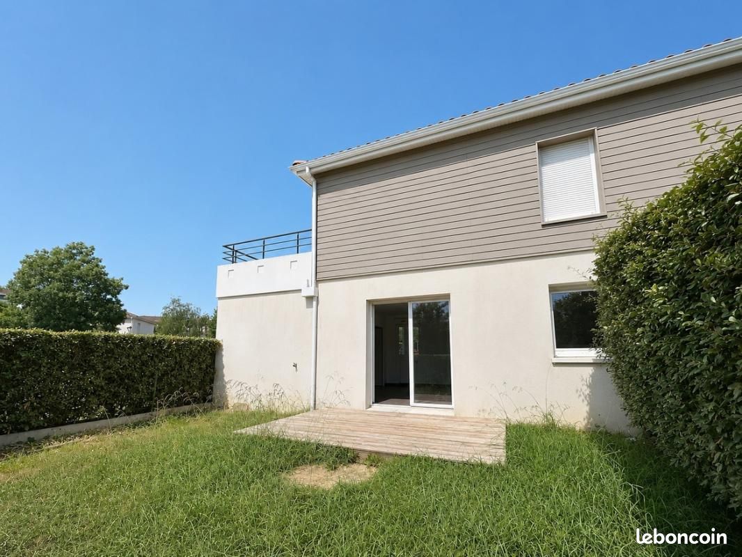 Maison 4 pièces 91 m² · à Yvrac · 91 m² · 250 000 €