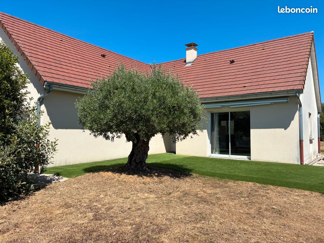 Maison 4 pièces 105 m² · à Lons-le-Saunier · 105 m² · 270 000 €
