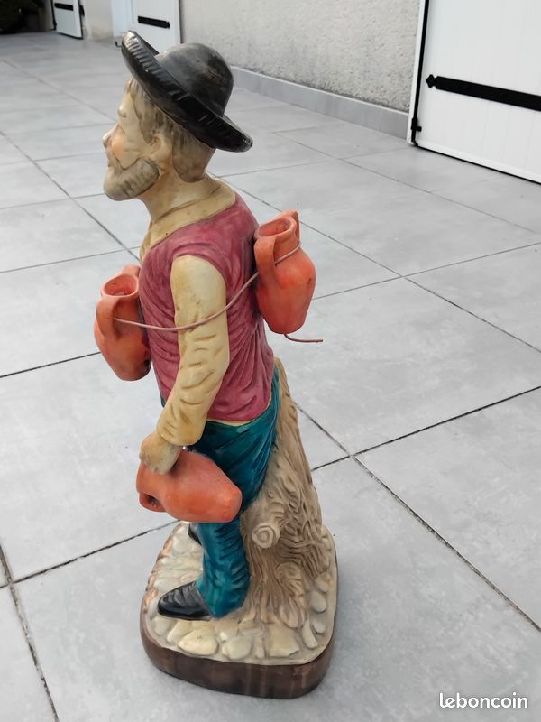 Jolie statue ancienne colorée (image 3)