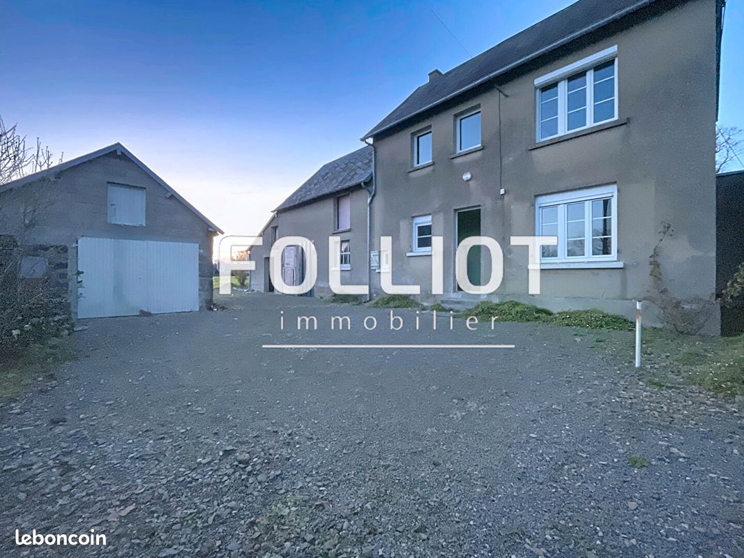 Maison 5 pièces 75 m² · à Moyon Villages · 75 m² · 90 000 €