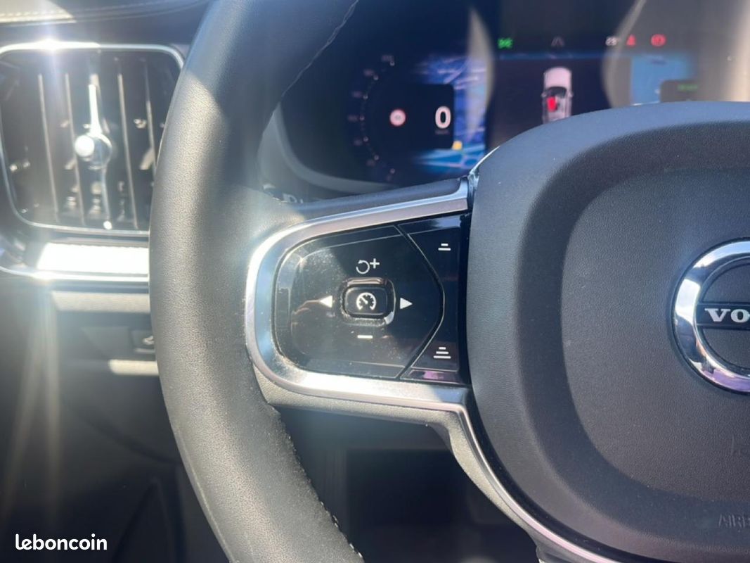 VOLVO V60 T8 awd 310+145 polestar engineered geartronic 8 (image 17)