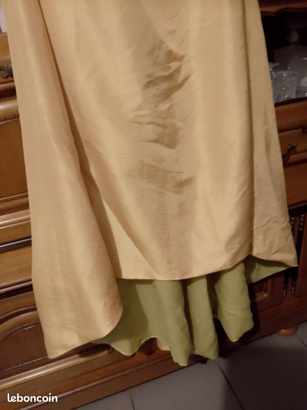 Ensemble fiesta acheter en Espagne jamais porté acheter 230 euros en boutique de mariée je le vend 100 euros (image 7)