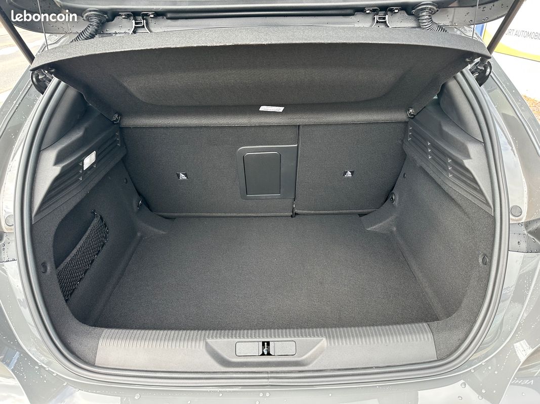 Peugeot Nouvelle 308 Hybrid 145 e-DCS6 GT + Pack Vision 360 - 2026 - 10 km - EN STOCK (image 15)
