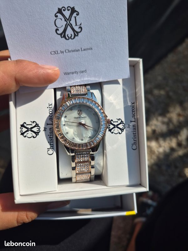 Montre femme Christian Lacroix (image 7)