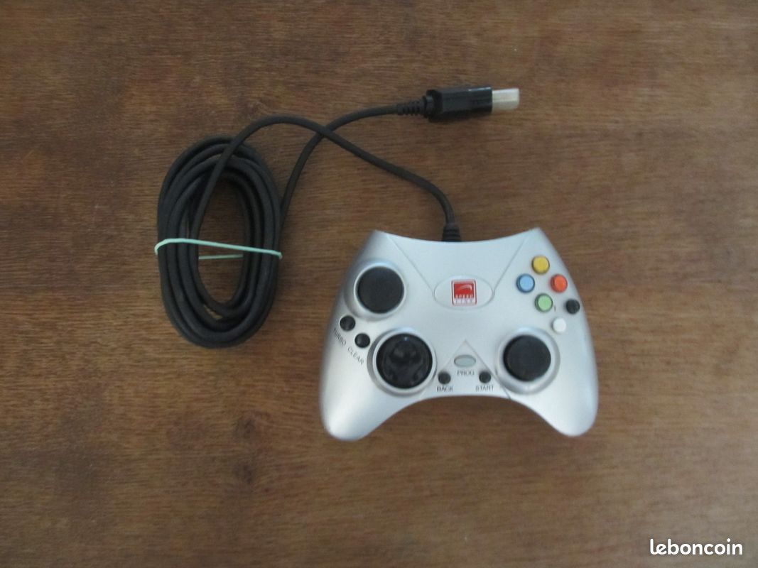 Manette Xbox (image 1)