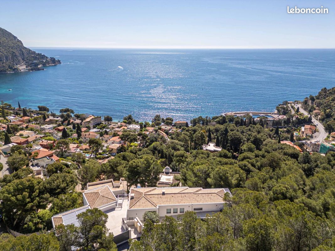Maison 6 pièces 275 m² · à Èze · 275 m² · 2 800 000 €