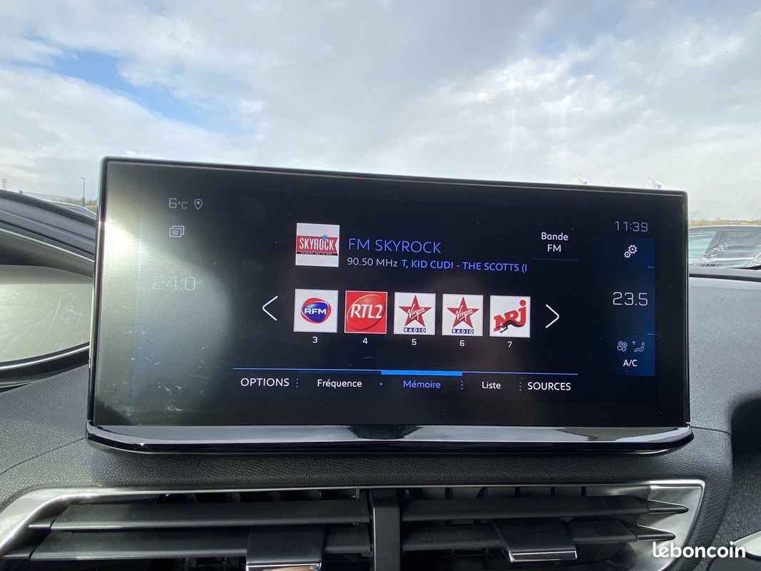 Peugeot 3008 1.5 BLUEHDI 130CH S&S ALLURE PACK EAT8 (image 20)