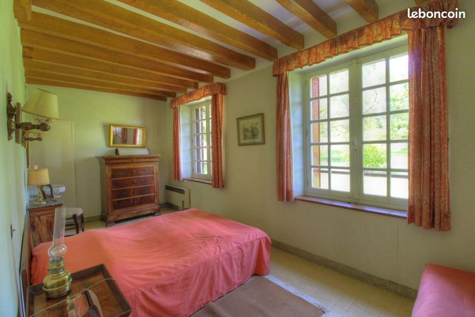 Maison a louer sainte-genevieve-des-bois - 6 pièce(s) - 226 m2 - Surfyn