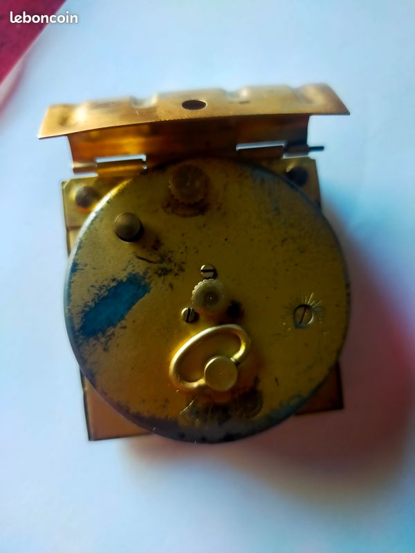 Vendu - Couturière vintage relookée rétro années 60 70 - Emiellabroc