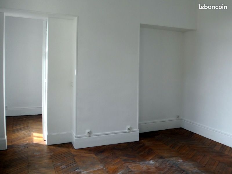 Appartement 3 pièces 56 m² · à Elbeuf · 56 m² · 570 €
