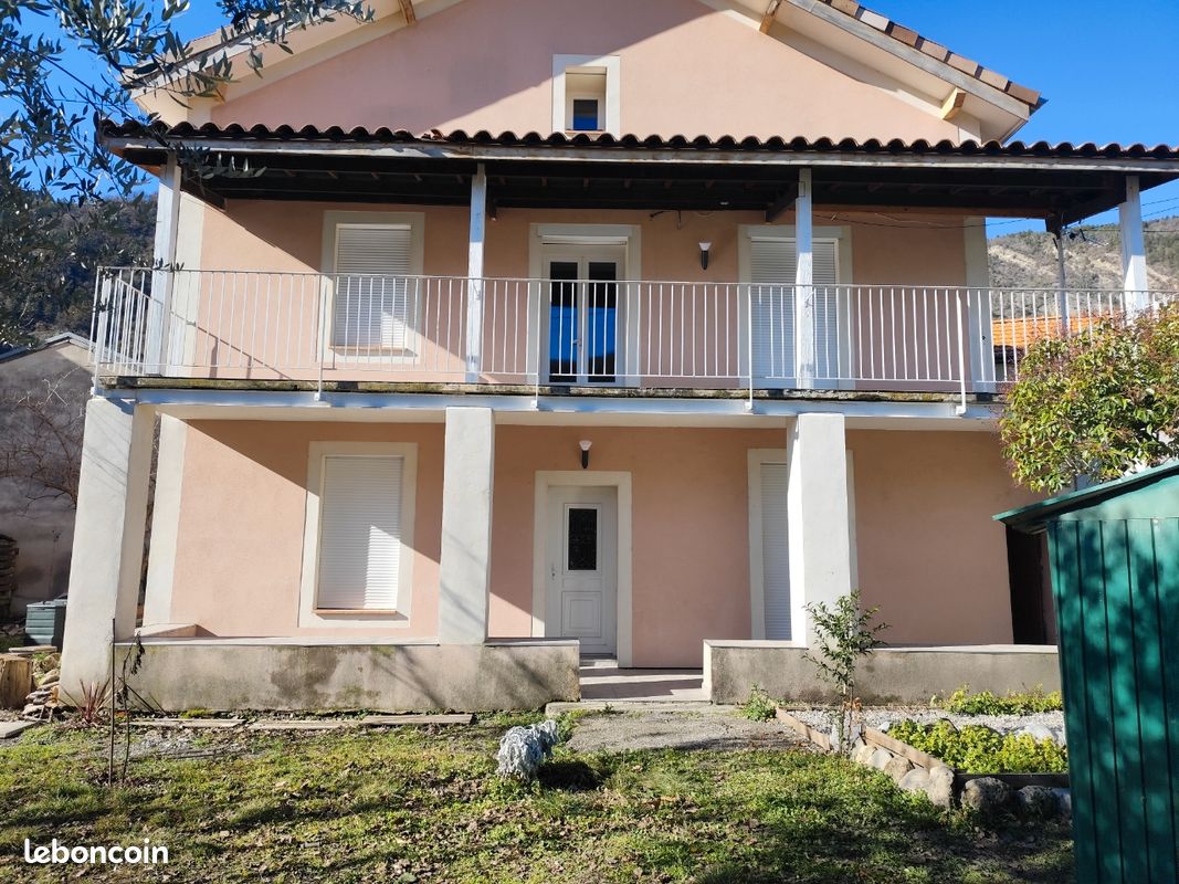 Maison 3 pièces 49 m² · à Digne-les-Bains · 49 m² · 740 €/mois