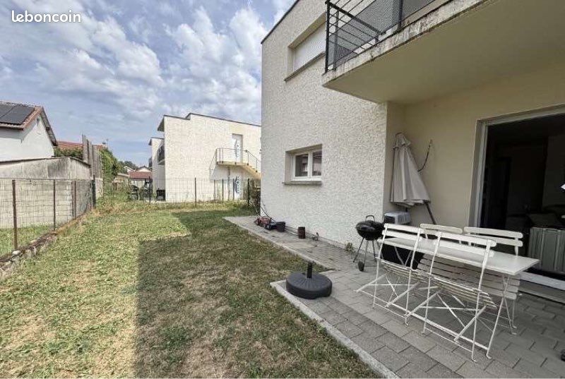 Appartement 3 pièces 65 m² · à La Garenne-Colombes · 65 m² · 1 100 €