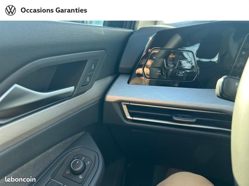 Volkswagen Golf SW 2.0 TDI 150ch Life Plus DSG7 (image 24)
