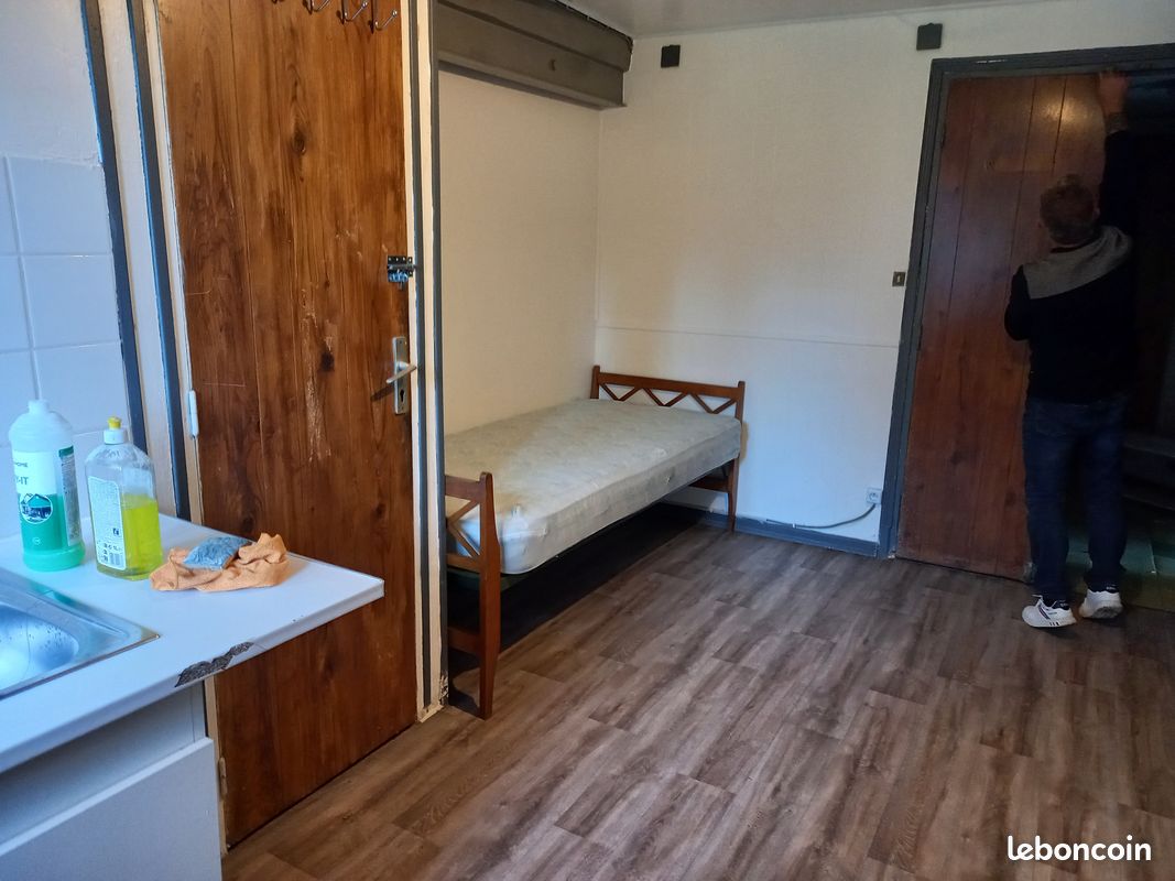 Appartement 1 pièce 15 m² · à Offranville · 15 m² · 380 €