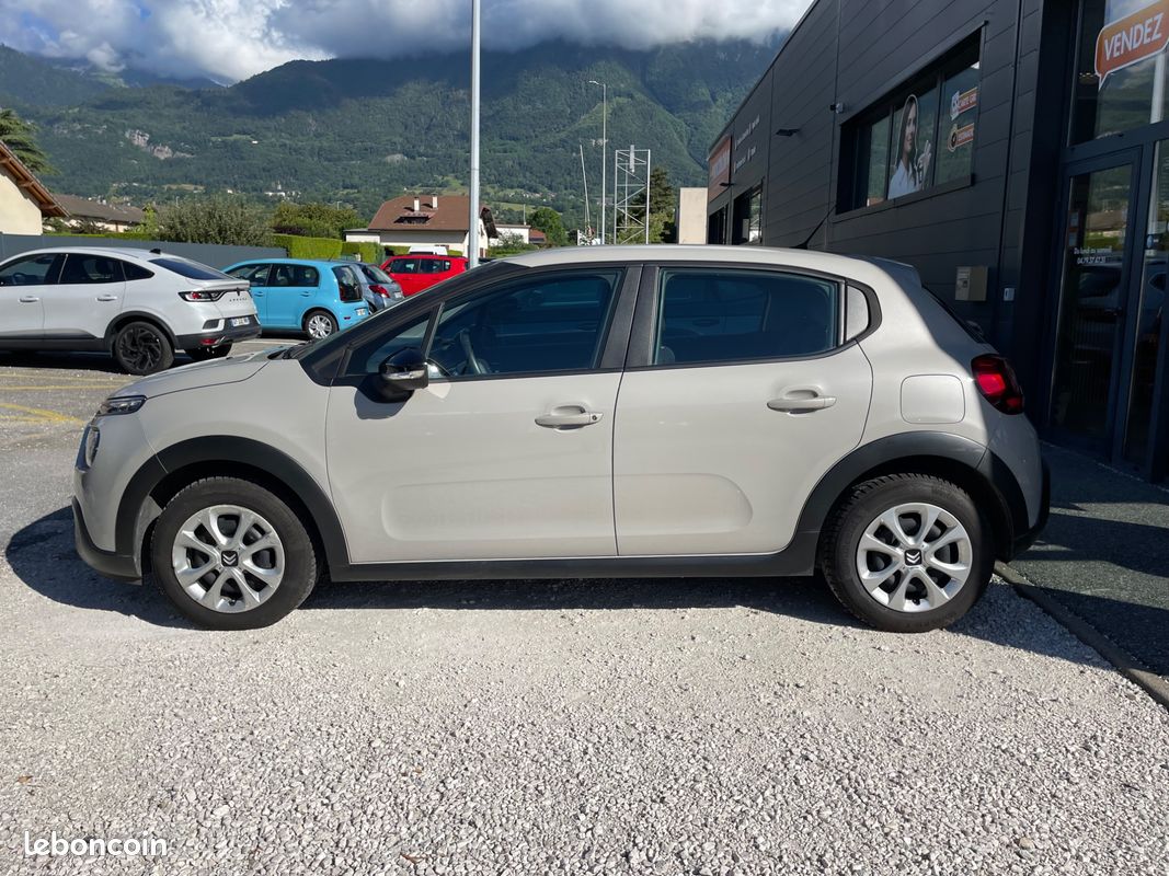 Citroen c3 generation-iii 1.5 bluehdi 100 bvm6 feel entretien complet (image 15)
