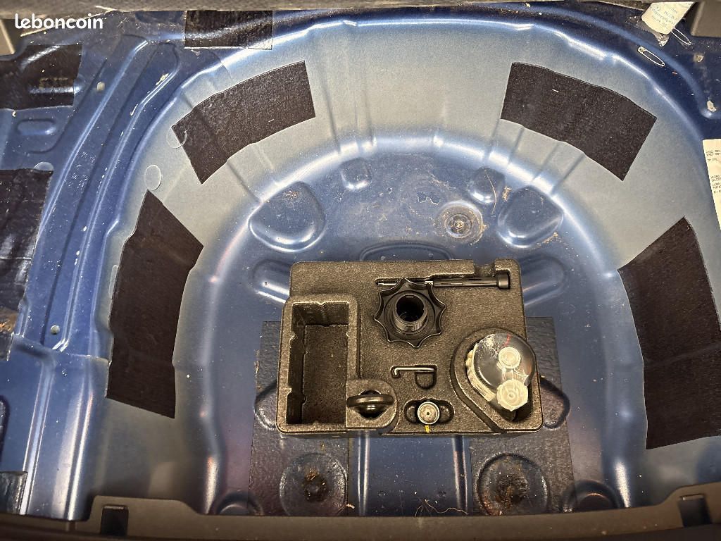 Volkswagen Polo 1.0 TSI 95 S&S BVM5 Connect (image 17)