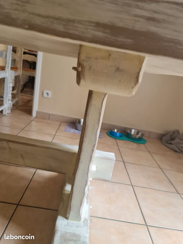 Table bois massif (image 3)