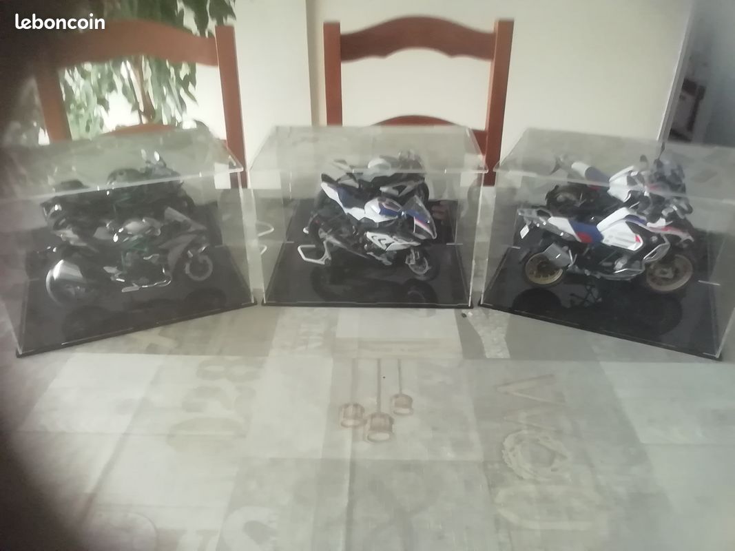 Maquette moto (image 1)