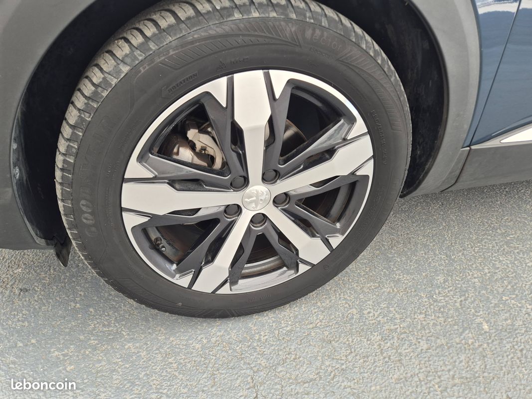 PEUGEOT 3008 BlueHDi 130ch S&S BVM6 Allure Pack (image 11)