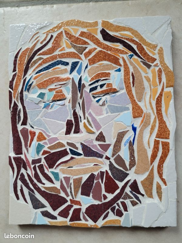 Visage du Christ en mosaïque (image 1)