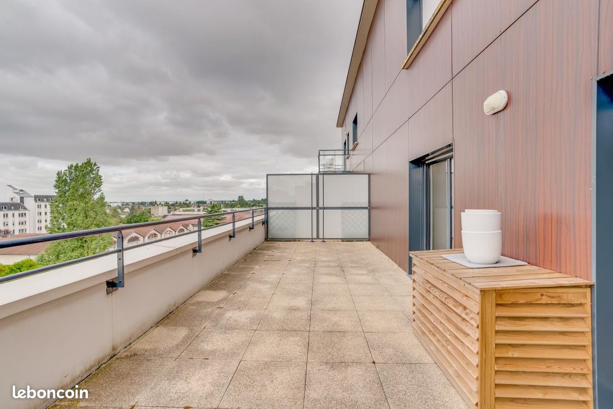 Appartement 5 pièces 102 m² · à Orléans · 102 m² · 1 095 €/mois