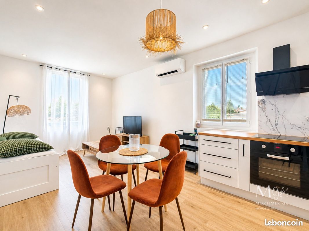 Appartement 2 pièces 45 m² · à Saint-Laurent-du-Var · 45 m² · 232 000 €