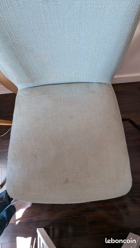 Lot 4 chaises H et H (image 4)