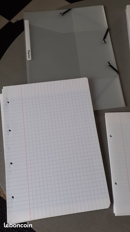 Lot fournitures scolaires (image 7)