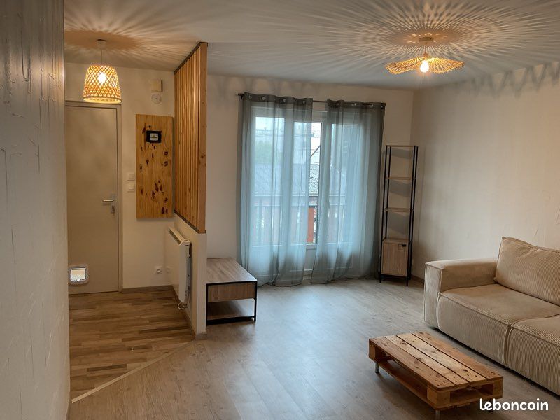 Appartement 3 pièces 72 m² · à Grenoble · 72 m² · 870 €/mois