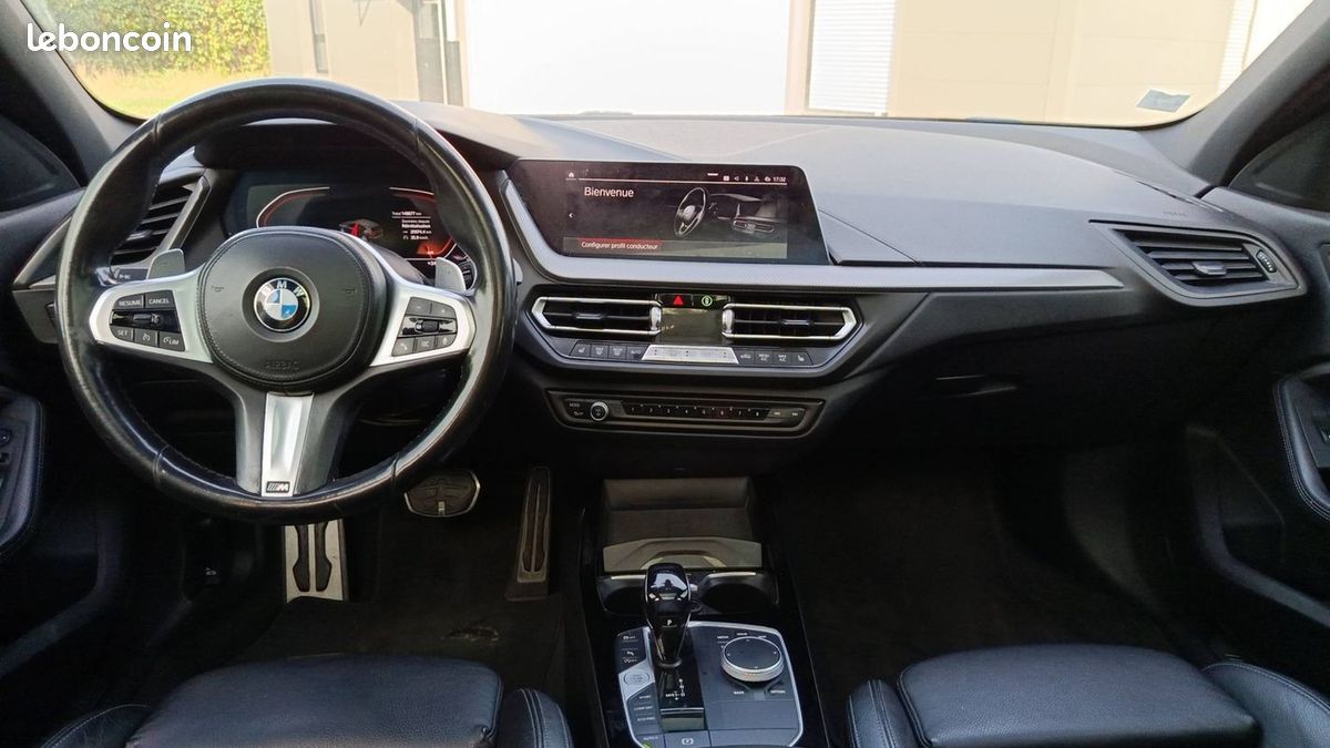 BMW Série 1 118d 150 BVA M Sport (image 11)