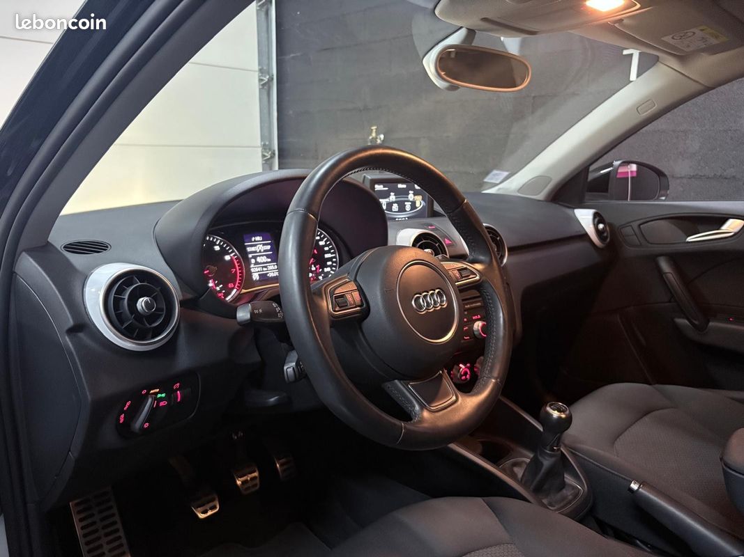 AUDI A1 SPORTBACK 1.2 TFSI 86 S line *REVISION A JOUR* *CT OK* *PLAQUETTES DE FREIN NEUVES (image 11)
