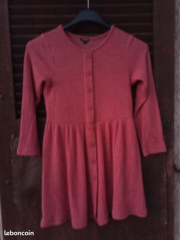 Robe Kiabi taille 6 ans très douce (image 3)