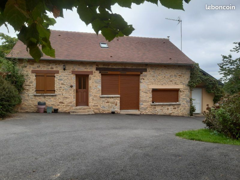 Maison 3 pièces 80 m² · à Saint-Vitte-sur-Briance · 80 m² · 800 €/mois