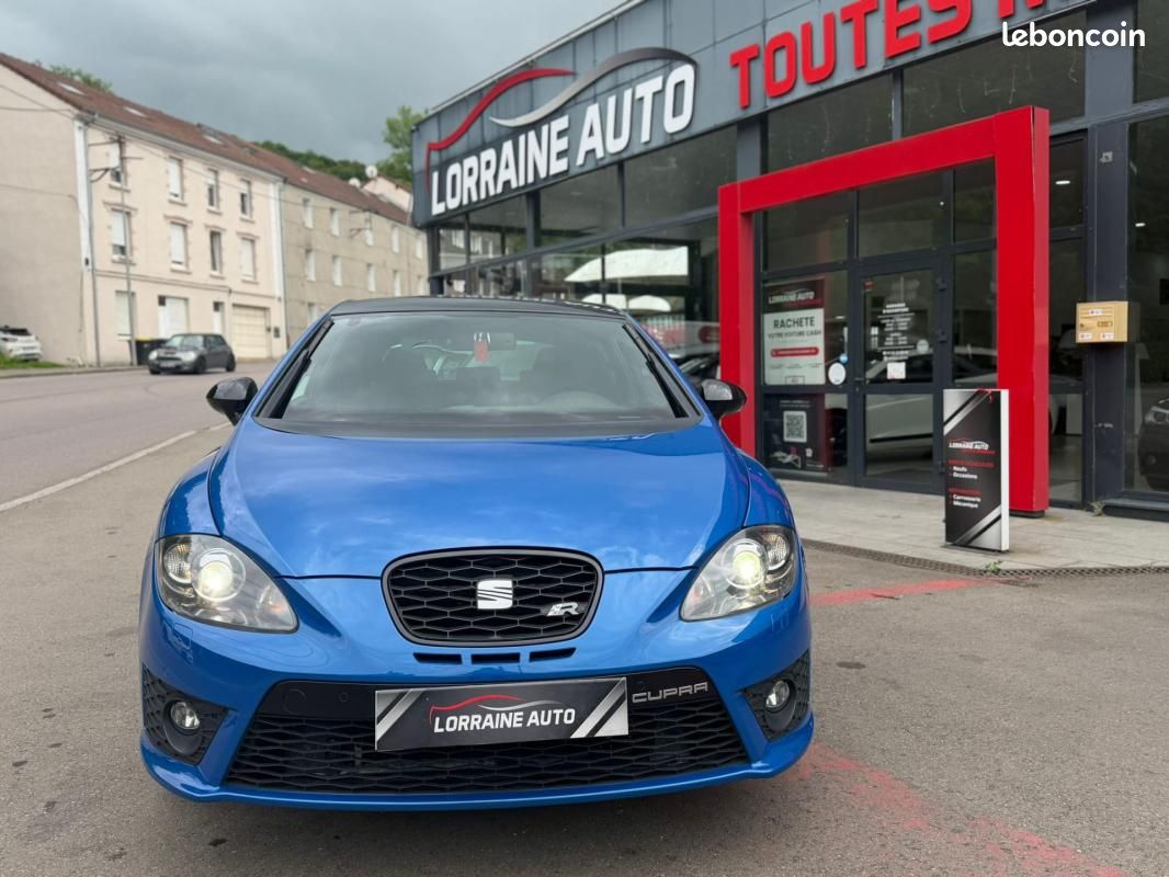 Seat Leon 2.0 TSI 265 Cupra-R (image 2)