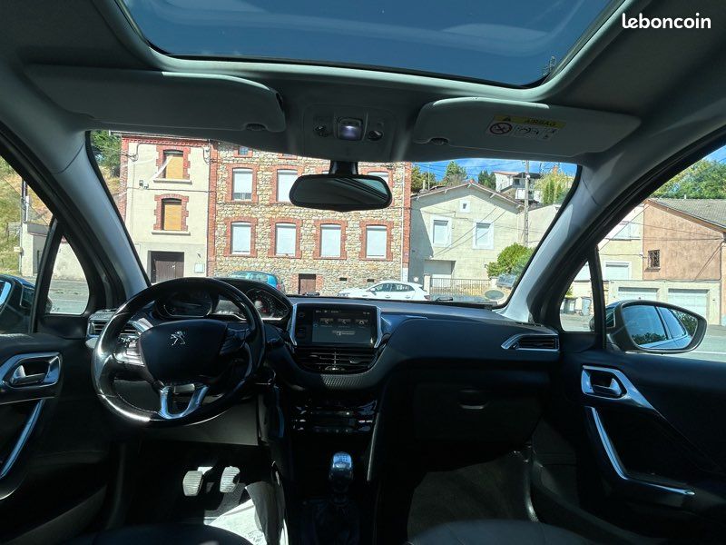 Peugeot 2008 1.6 BlueHDI 120 cv (image 3)