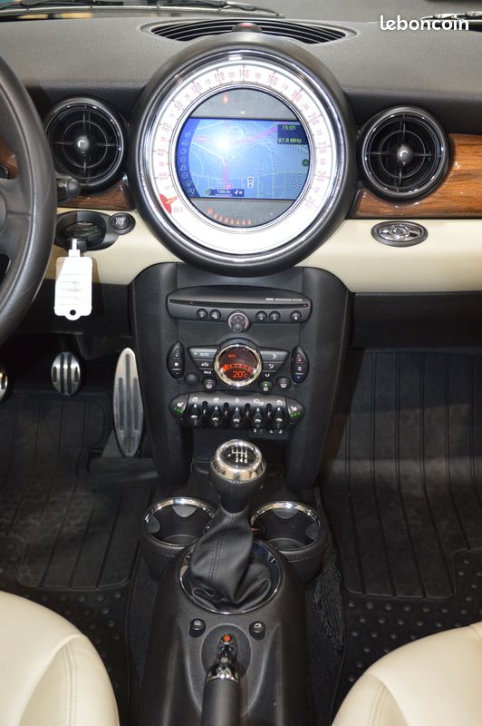 MINI CABRIOLET II (2) 1.6 184 COOPER S-69.152km-1ère Main-Sièges Chauffants-Bois-Cuir Intégral Beige-Harman Kardon-Jantes 17"-Configuration Inspirée Edition Goodwood-Historique Limpide Mini (image 6)