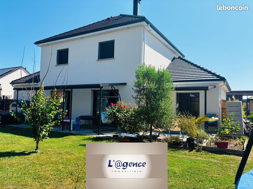 Maison 6 pièces 120 m² · à Beuzeville · 120 m² · 399 000 €