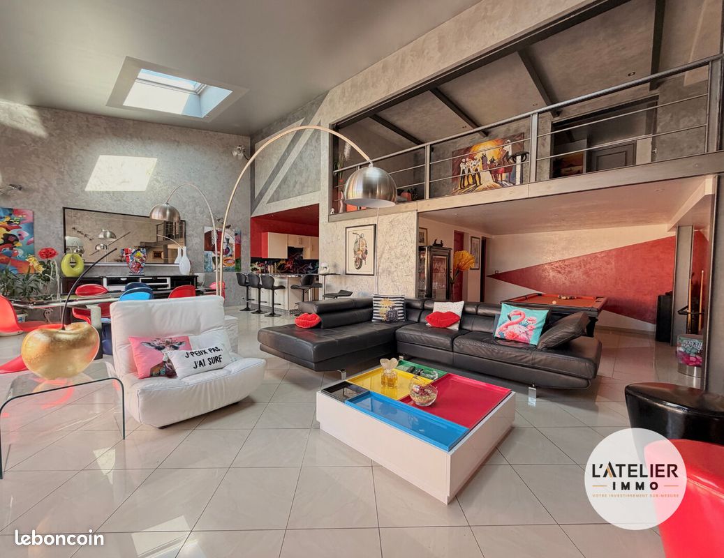 Maison 8 pièces 238 m² · à Reims · 238 m² · 885 000 €