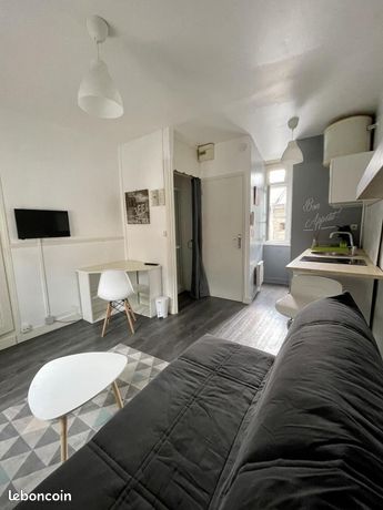 Studio 1 pièce 14 m²