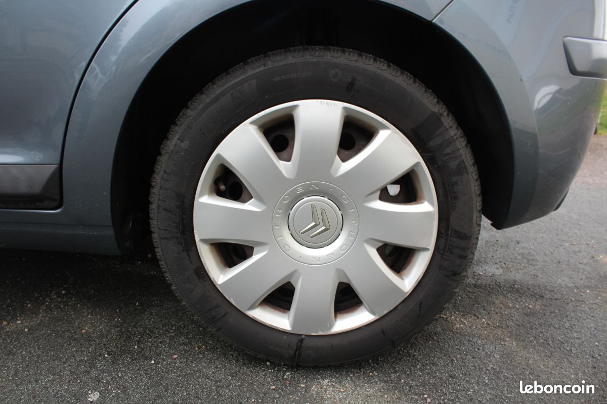CITROEN C4 HDI 110 Pack Ambiance (image 23)