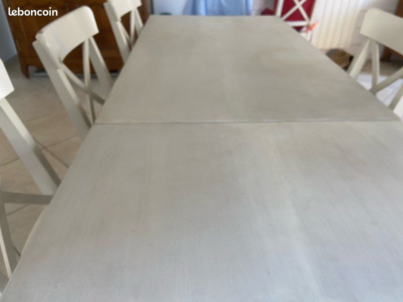 Table en pin rectangulaire à 4 pied et 2 rallonges amovibles (image 3)