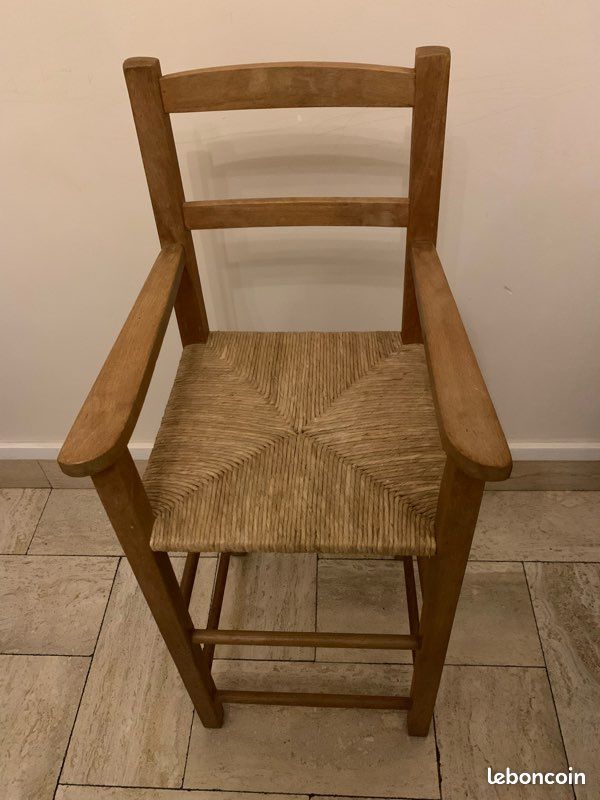 Chaise haute enfant en bois et paille - vintage (image 3)